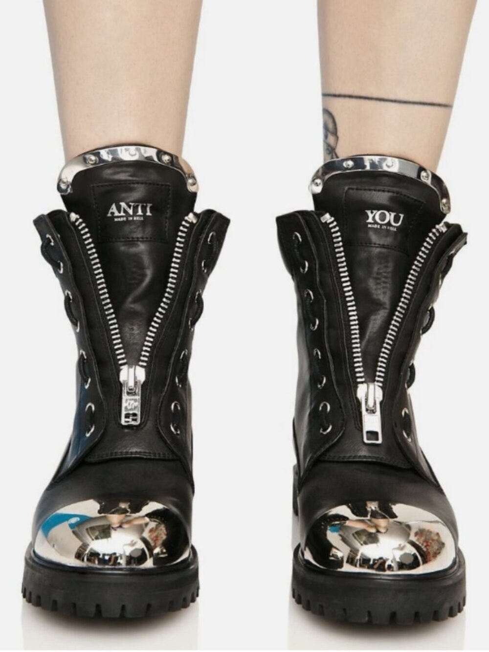 New Prophecy Boots size 7US new anti you combat boots